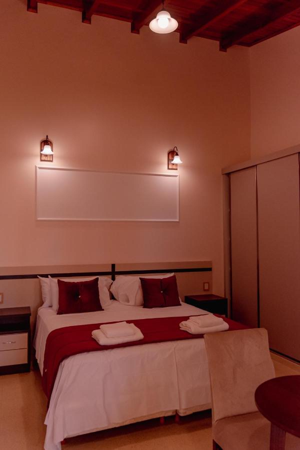 Hauer Hotel San Vicente  Exteriér fotografie